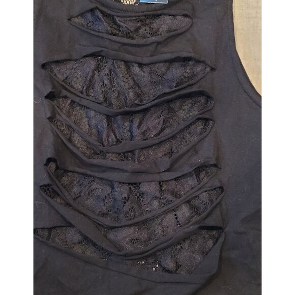 NWT Hot Topic Cosmic Aura Black Slashed Lace Tank Size XL Gothic Steampunk - Picture 2 of 8